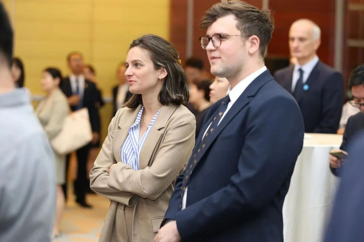 圖片2.png 圖片2.png