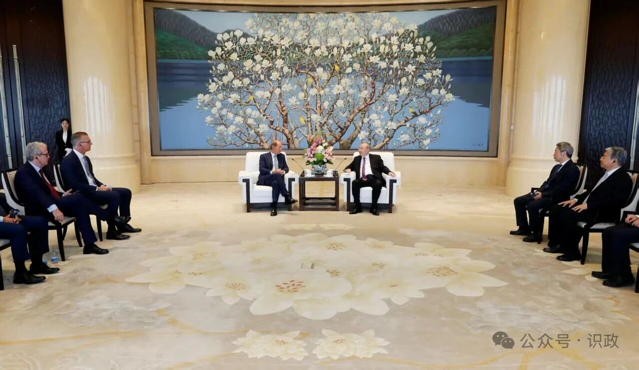 尹力會見瑞士雀巢集團全球董事會成員及高管團隊.jpg 尹力會見瑞士雀巢集團全球董事會成員及高管團隊.jpg