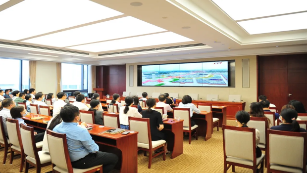 見證百年偉大輝煌 續寫世紀嶄新華章——市委外辦市政府外辦組織黨員干部集中收看慶祝中國共產黨成立100周年大會直播