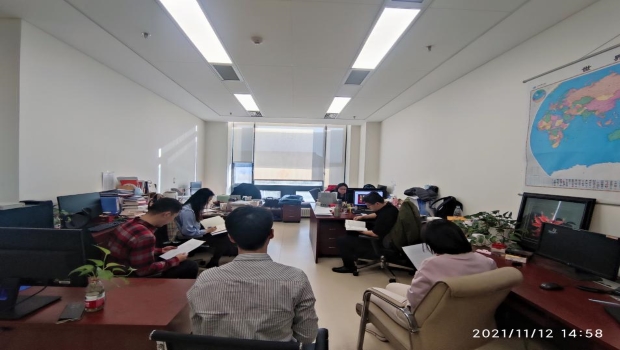 學習全會精神 凝聚奮進力量——市外辦各基層黨支部迅速學習貫徹黨的十九屆六中全會精神